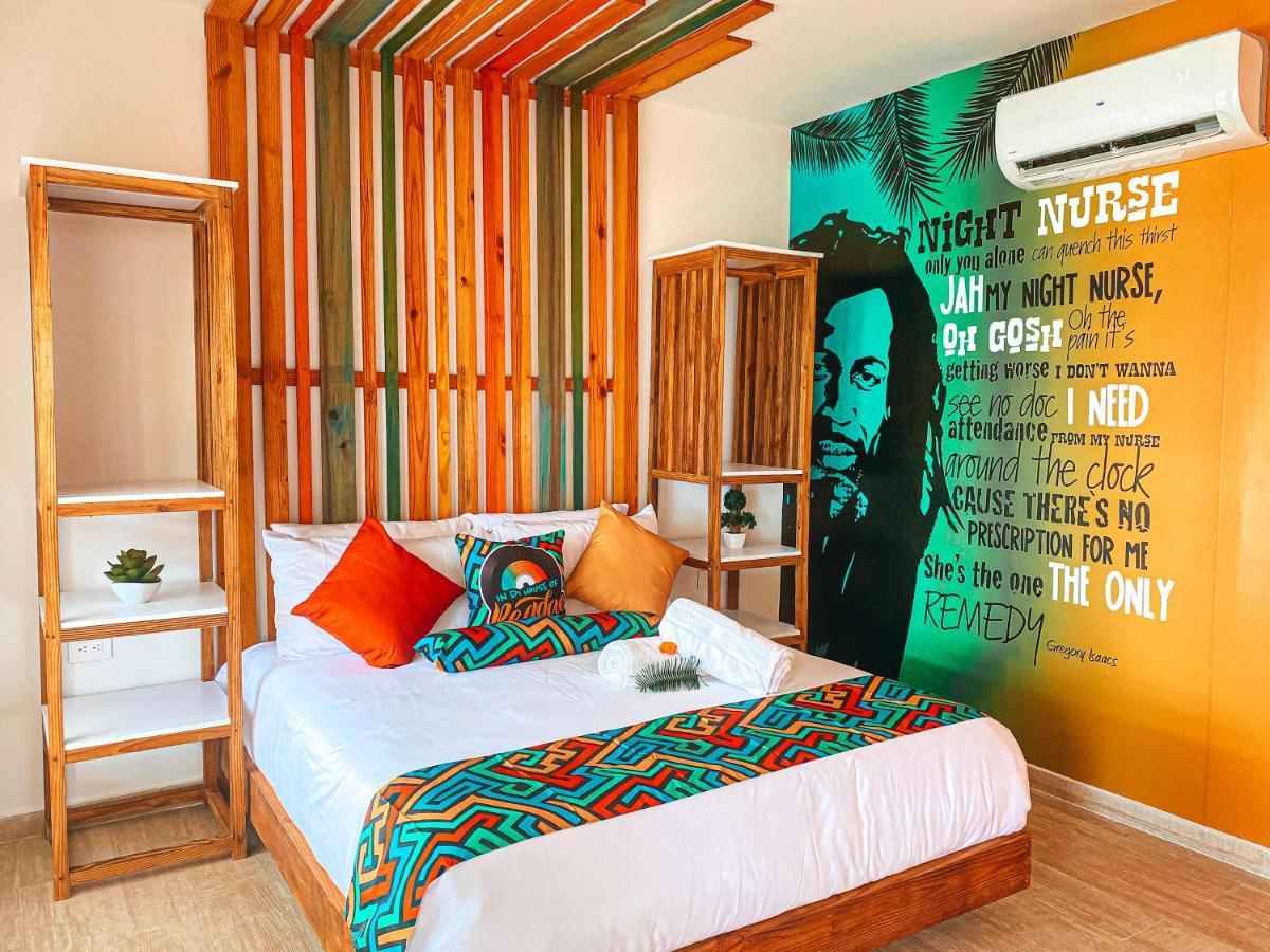 In Di House Of Reggae Boutique Hotel San Andres  Exterior photo