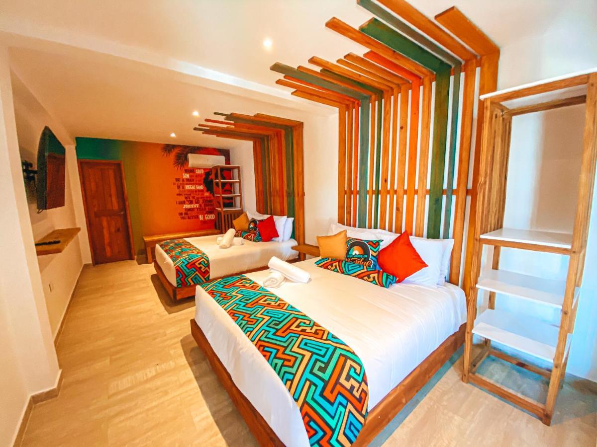 In Di House Of Reggae Boutique Hotel San Andres  Exterior photo